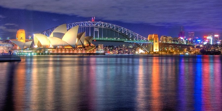 sydney travel-min