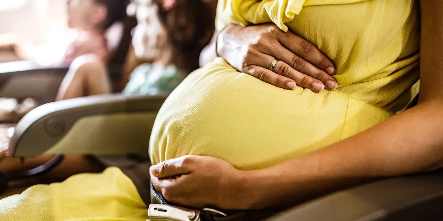 Quy định phụ nữ mang thai khi đi máy bay của Nok Air